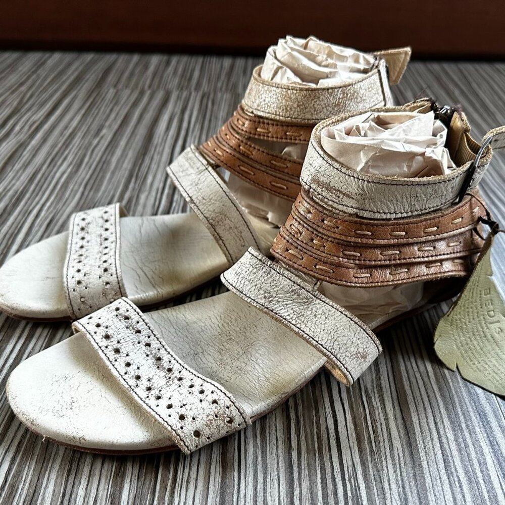 BED STU Artemis Cage Distressed Leather Ankle Zip Back Sandals